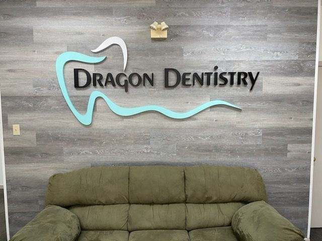 Signage for Dragon Dentistry.